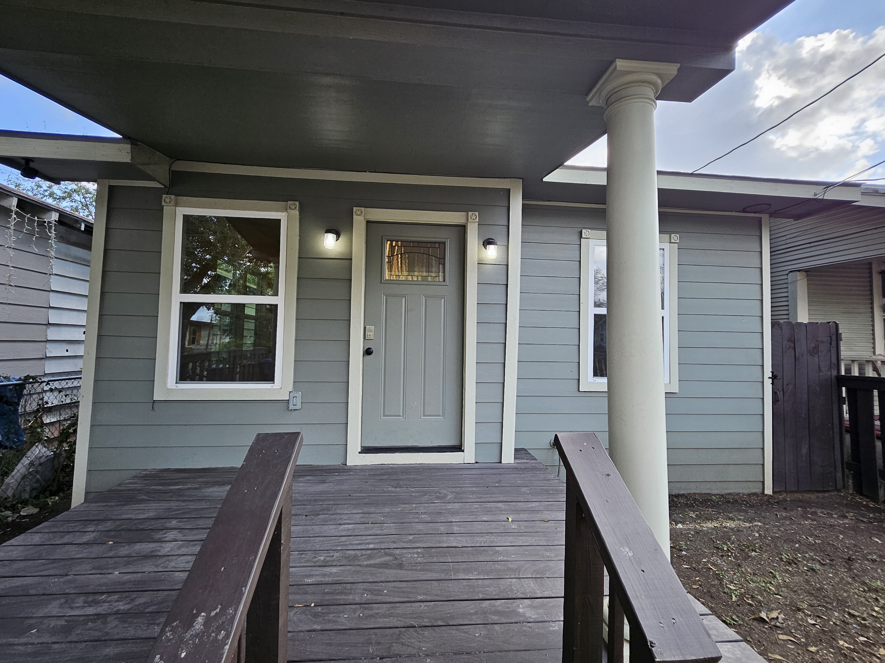 Property thumbnail image